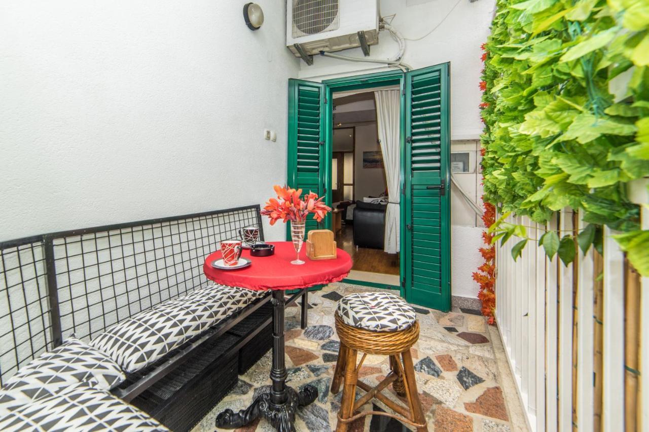 Apartments Gajeta グラダツ エクステリア 写真