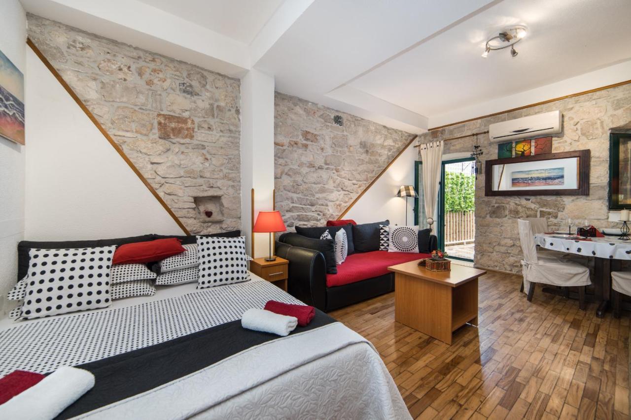 Apartments Gajeta グラダツ エクステリア 写真